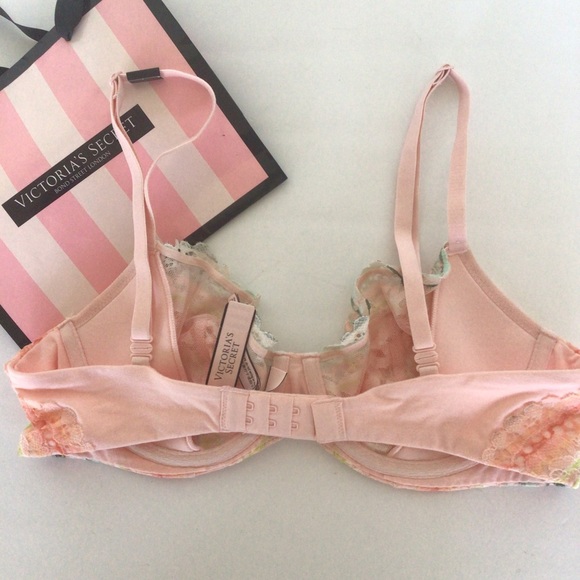 VICTORIAS SECRET BODY BY VICTORIA UNLINED DEMI BRA SIZE 34C NWT - Picture 16 of 16